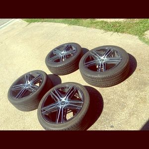 Four 20inch kraze wheels